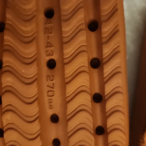 Foam slides/Slippers - Picture 3 of 4